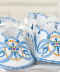 2011 Bonnet, Booties & Bib Project