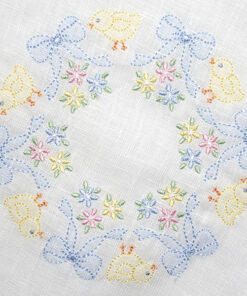 Circle of Chicks and Bows with Florals